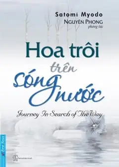Ảnh Hoa Trôi Trên Sóng Nước