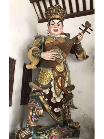 Đông Phương Trì Quốc Thiên Vương