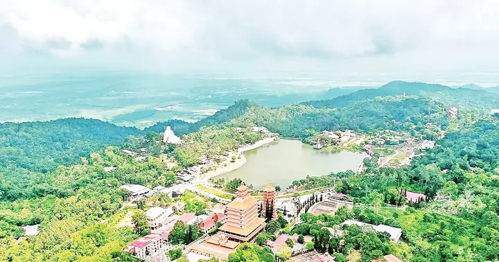 Muốn Tu Tiên Về Thiên Cấm Sơn | Báo Nhân Dân Điện Tử