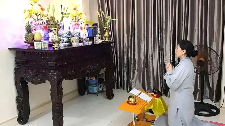 Niệm Phật, Tụng Kinh