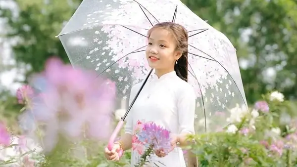 Ca Nương Nhỏ Tuổi Nhất Việt Nam Đặng Tú Thanh: Họa Mi Đã Về Trời ...