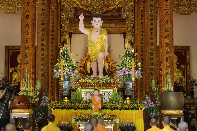 Tụng Kinh Lễ Phật Đản