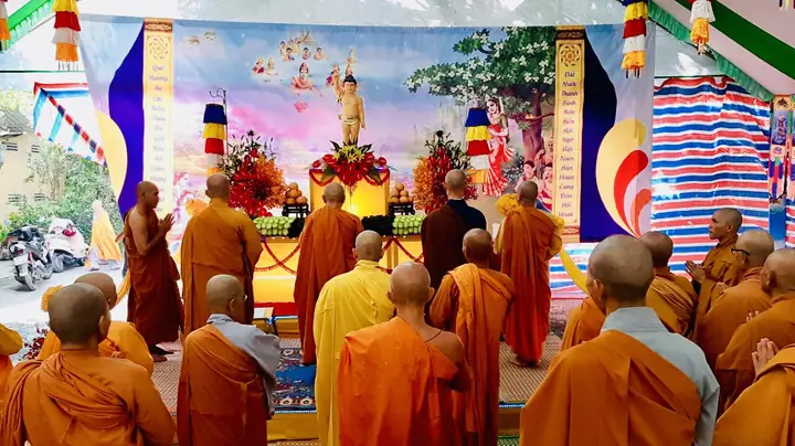 Lễ Tụng Kinh Khánh Đản Và Lễ Tắm Phật Tại Tổ Đình Quan Âm Tu Viện, Biên Hoà, Đồng Nai.