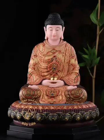 Tượng Thích Ca Nguyên Áo Vẽ