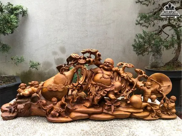 Chính Vì Các Ý Nghĩa Mà Tượng Phật Di Lặc Kéo Bao Tiền Mang Lại Kể Trên, Rất Nhiều Gia Đình Đã Lựa Chọn Sở Hữu Các Sản Phẩm Tượng Đó. Tuy Nhiên, Khi Đã Sở Hữu Và Trưng Bày, Bạn Cần Nắm Được Vị Trí “then Chốt” Bày Trí Tượng Phật Di Lặc Kéo Bao Tiền Chuẩn Phong Thủy.