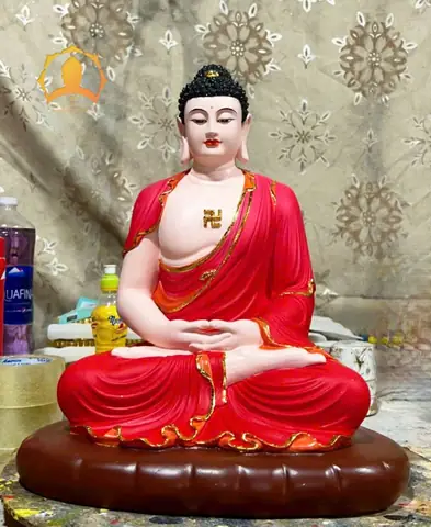 Giới Thiệu Về Hoàng Long Và Kinh Nghiệm Trong Lĩnh Vực Điêu Khắc Tượng Phật