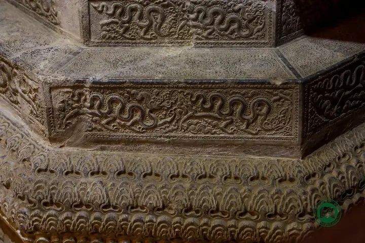 Tượng Phật A Di Đà Chùa Phật Tích Ở Bắc Ninh