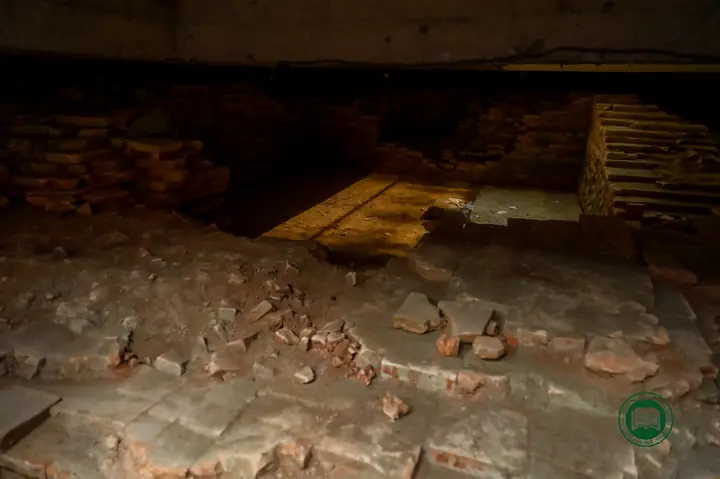 Tượng Phật A Di Đà Chùa Phật Tích Ở Bắc Ninh