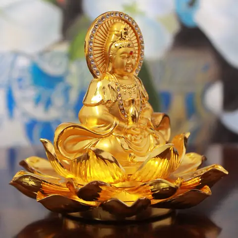 Tượng Phật Bà Quan Âm Tay Cầm Bình Thanh Tịnh