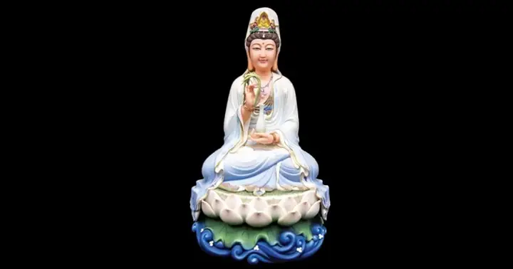 Cách Chọn Và Bảo Quản Tượng Phật Bà Quan Âm Bằng Đá Thạch Anh