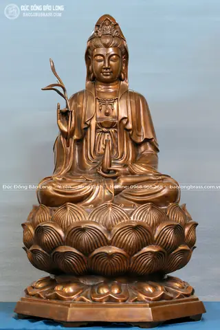 Mọi Chi Tiết, Đường Nét Của Pho Tượng Đều Được Nghệ Nhân Chạm Tay Tinh Xảo, Mềm Mại