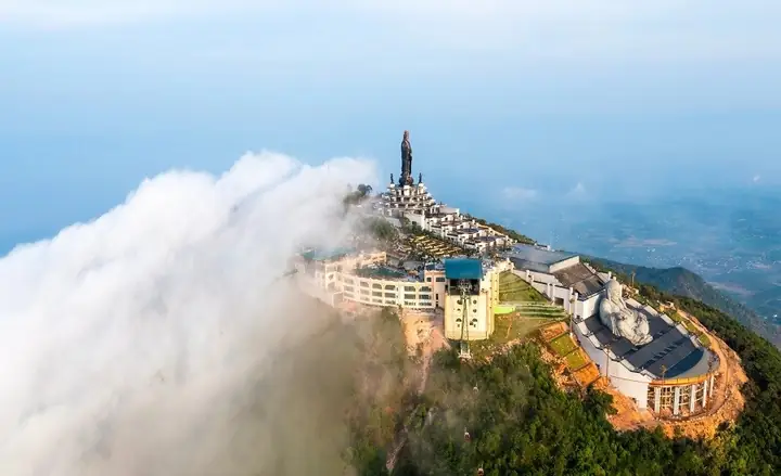 Một Số Hình Ảnh Của Tượng Phật Bà Tây Bổ Đà Sơn