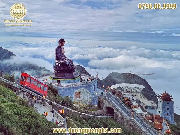 Top 10 Công Trình Tượng Đồng Của Việt Nam Nổi Tiếng