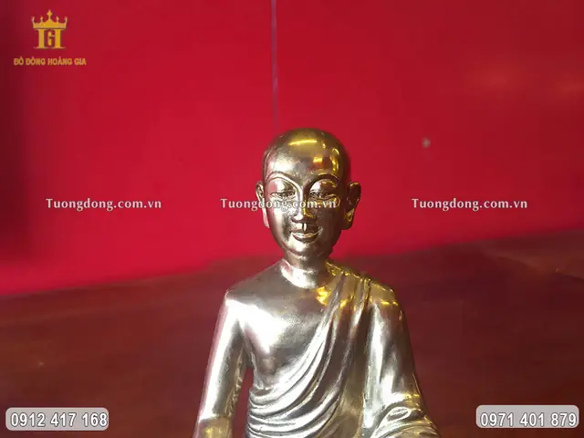 Đặc Điểm Nổi Bật Của Bức Tượng Đồng Phật Hoàng Trần Nhân Tông