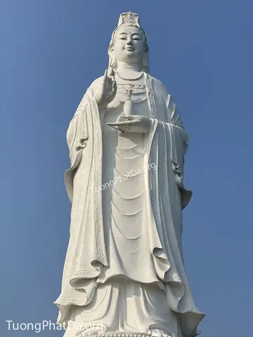 Tượng Phật Bà Quan Âm Chùa Linh Ứng Đà Nẵng