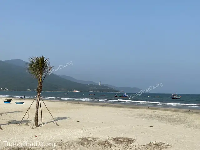 Tượng Phật Bà Quan Âm Chùa Linh Ứng Đà Nẵng