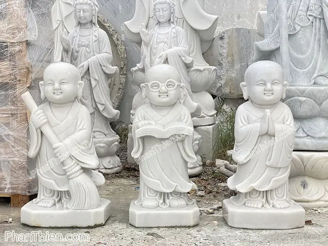 Tượng Địa Tạng Vương Bồ Tát: