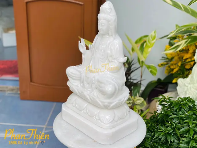 Phật Quan Âm:phúc Khí, Bình An