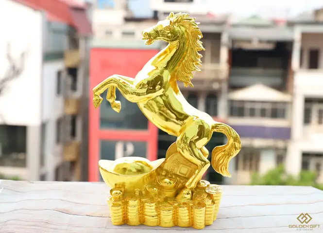 Tượng Ngựa Tài Lộc