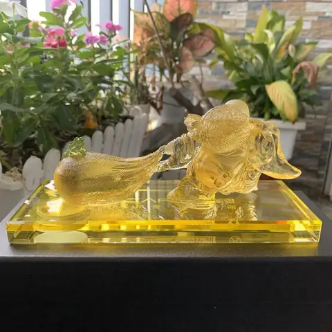 Tượng Di Lặc Để Xe Ô Tô Hợp Tuổi Giáp Tuất 1994