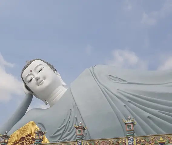 Các Bức Tượng Phật Nằm Đẹp, Lớn Nhất Việt Nam Và Thế Giới