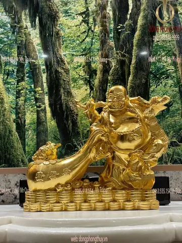 Nhiều Gia Đình Ở Việt Nam Và Các Nước Á Đông Chọn Đặt Tượngphật Di Lặctrong Nhà Để Cầu May Và Cầu An.