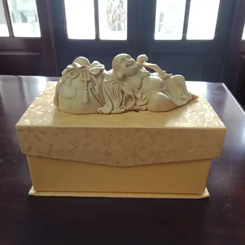 Đôi Nét Về Tượng Phật Di Lặc – Mã Tpot 009