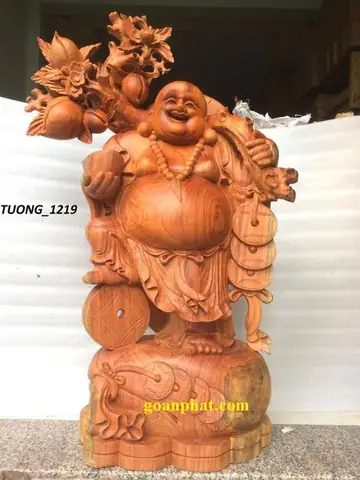 17 Bức Tượng Phật Di Lặc Đứng Đẹp Nhất Năm