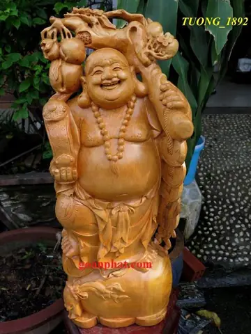 17 Bức Tượng Phật Di Lặc Đứng Đẹp Nhất Năm