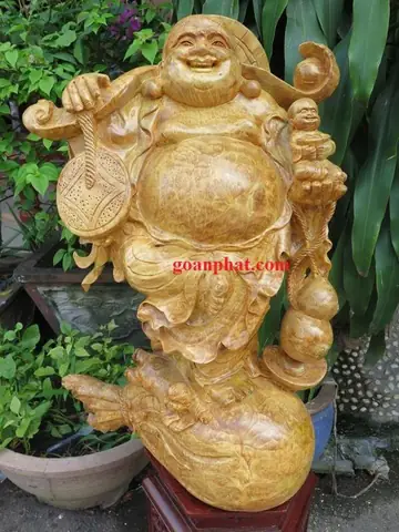 17 Bức Tượng Phật Di Lặc Đứng Đẹp Nhất Năm