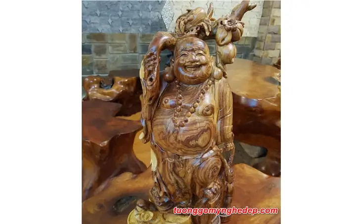 Tượng Gỗ Cẩm Lai Phật Di Lặc Vác Cành Đào Nên Mua Ở Đâu?