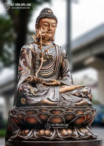 Tượng Được Các Nghệ Nhân Hoàn Chỉnh Thủ Công