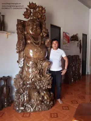 Tượng Phật Gỗ Thủy Tùng: Bí Mật Đằng Sau Kiệt Tác Phong Thủy Và Giá Trị Vượt Thời Gian