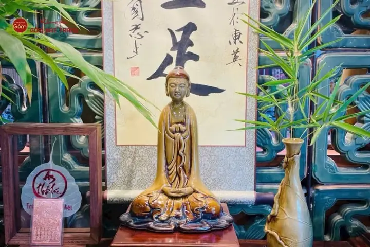 Tượng Phật Gốm Sứ