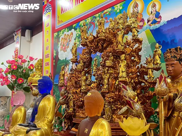 Giải Mã Bức Tượng Phật Ngồi Trên Lưng Vua Độc Nhất Vô Nhị Ở Hà Nội