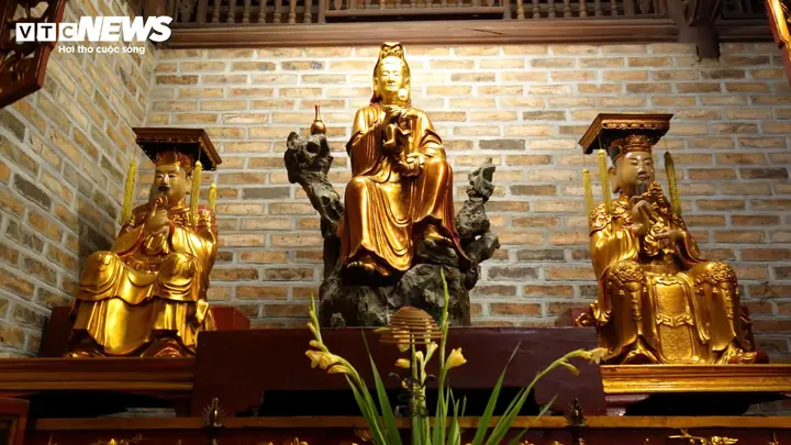 Giải Mã Bức Tượng Phật Ngồi Trên Lưng Vua Độc Nhất Vô Nhị Ở Hà Nội