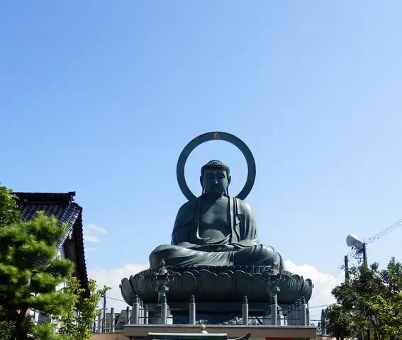 Tượng Phật Ở Tokyo