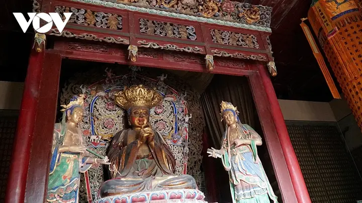 Trung Quoc Hang Da Tuong Phat, Co Tu Ngan Nam O Thanh Co Lac Duong Hinh Anh 5