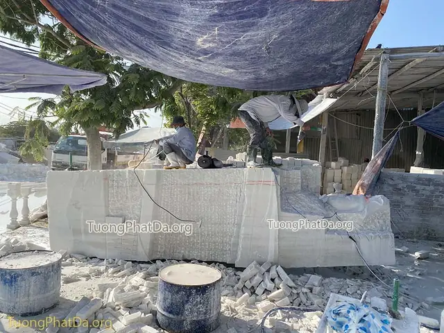 Tượng Phật Quan Âm Bằng Đá Giá Bao Nhiêu ?