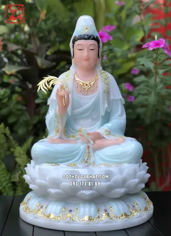 63. Tượng Quan Âm Bồ Tát Đế Sen Viền Vàng Xanh Ngọc Qabt-111