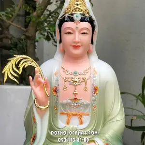 Tượng Quan Âm Bồ Tát Xanh Ngọc Bích Đế Sen Sóng Nước