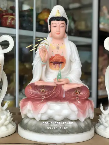 67. Tượng Quan Âm Áo Gấm Đỏ Áo Rủ Qabt-047