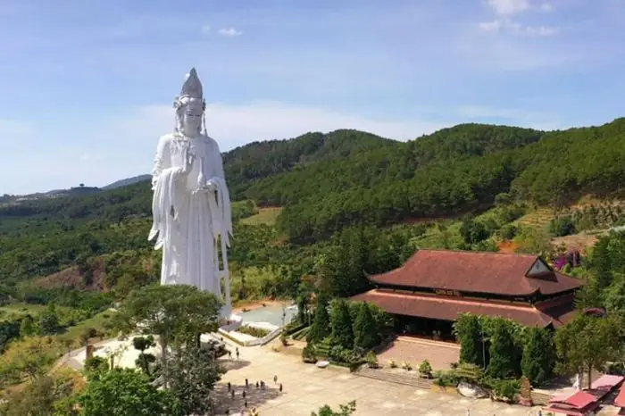 Chiêm Ngưỡng Bức Tượng Quán Âm Lộ Thiên Cao Nhất Tại Đà Lạt ...