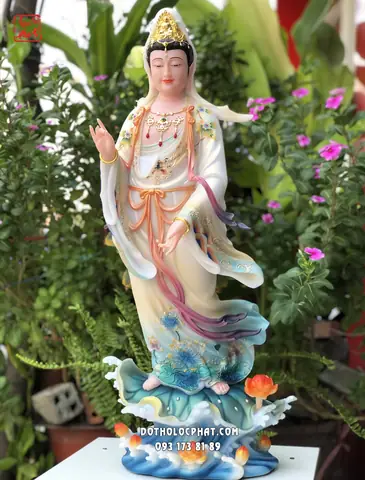 19. Tượng Quan Âm Bồ Tát Đứng Vẽ Gấm Đế Non Nước Qabt-112