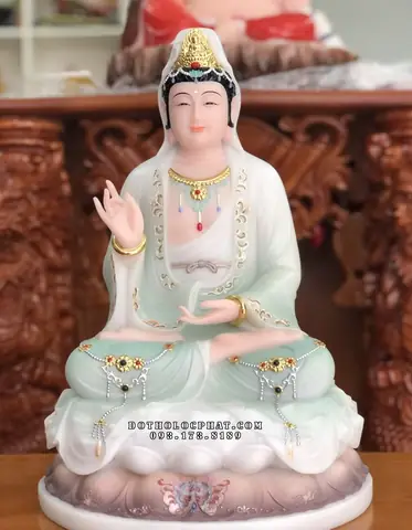 74. Tượng Quan Âm Bồ Tát Áo Gấm Xanh Qabt-059