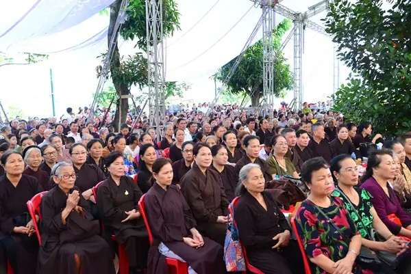 Tượng Phật Thế Tôn