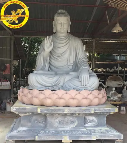 Mô Tả Chi Tiết Quá Trình Đúc Tượng Phật Thích Ca 3m5