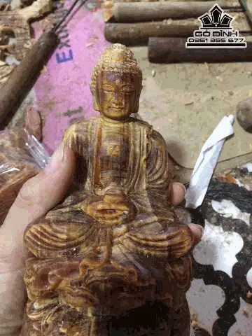 - Đảm Bảo Đặt Tượng Phật Tổ Như Lai Ở Những Vị Trí Thoáng Đãng, Cao Ráo, Thể Hiện Rõ Sự Tôn Kính Như Trong Phòng Khách Hay Phòng Làm Việc, Đó Cũng Nên Là Nơi Dễ Thấy Trong Ngôi Nhà