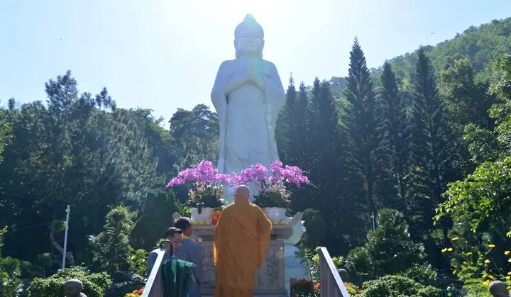 Lễ An Vị Tôn Tượng Đức Phật A Di Đà Tại Chùa Linh Sơn Bửu Thiền ...