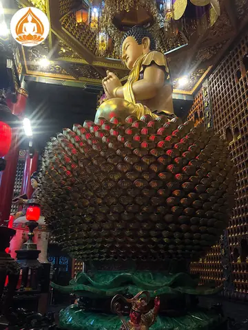 Tượng Tỳ Lô Giá Na Đồng